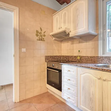 Isabella * デニア